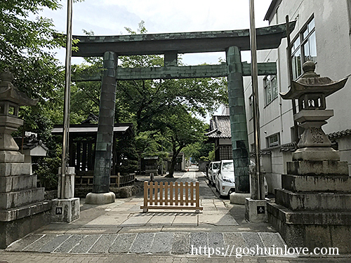 名古屋東照宮入口