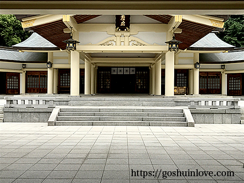 愛知県護国神社拝殿