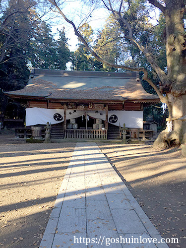 中村八幡宮拝殿